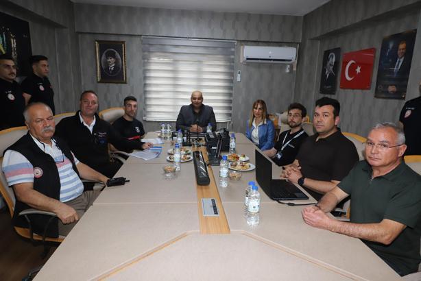 İspanyol itfaiyeciler, Mersin itfaiyesiyle tecrübelerini paylaştı
