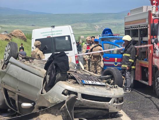 Elazığ’da takla atan otomobilin sürücüsü öldü, 3 yaralı