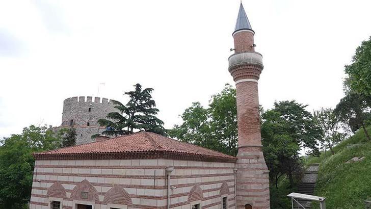 AK Parti İstanbul İl Başkanlığı, Fetih'in 573'üncü yıl dönümünü Rumeli Hisarı'nda kutladı