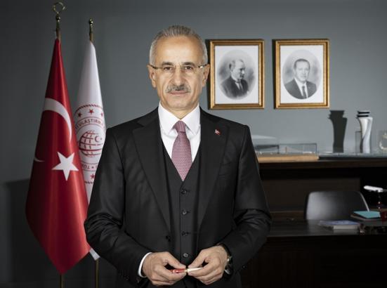 Bakan Uraloğlu: Amik Ovası'na ulaşım 1 saatten 5 dakikaya düşecek