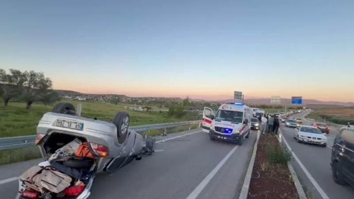 Piknikten dönen ailenin bulunduğu otomobil takla attı: 4'ü çocuk 7 yaralı