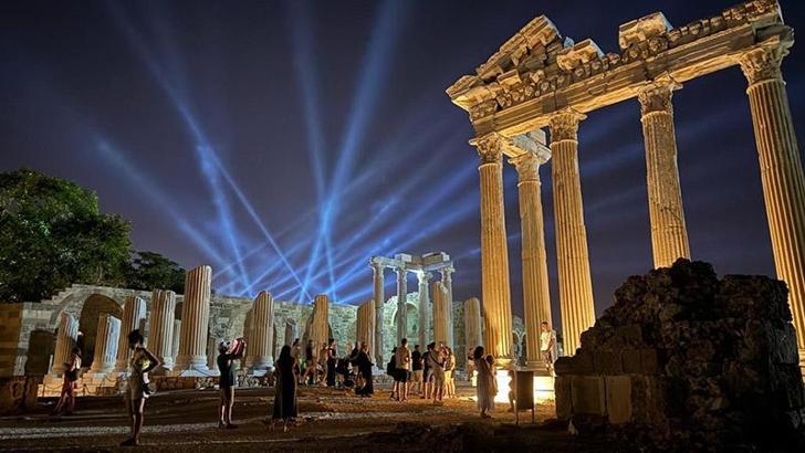 20 müze ve ören yeri gece ziyaretine açıldı