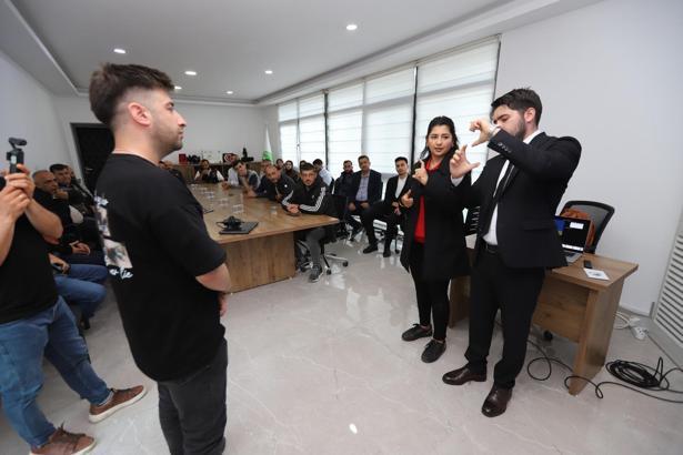 HATSU personeline işaret dili farkındalık eğitimi