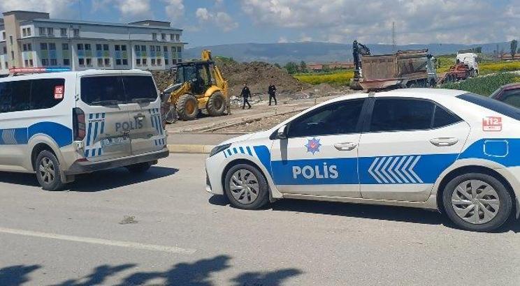 Temel kazısı sırasındaki göçük; 1 yaralı