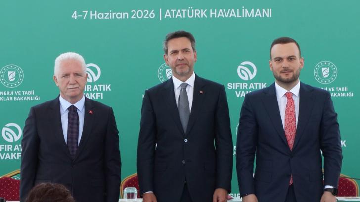 Bakan Bayraktar: Sıfır emisyonlu veya karbon nötr emisyonlu ekonomi hedefimiz var