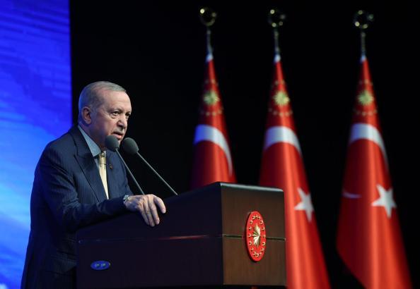 Cumhurbaşkanı Erdoğan: Gündemlerinde sadece koltuk kavgası var