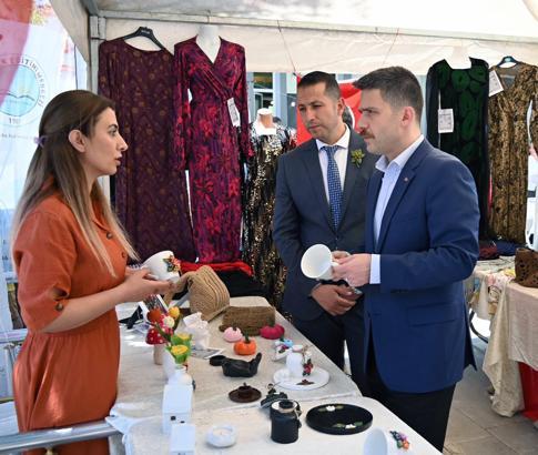 Derik'te Hayat Boyu Öğrenme Haftası sergisi açıldı