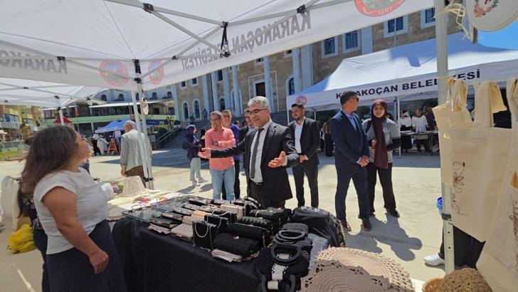 Karakoçan'da Hayat Boyu Öğrenme Haftası sergisi açıldı
