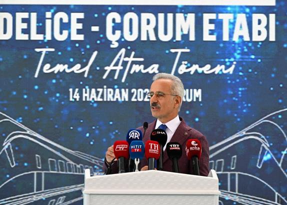 Bakan Uraloğlu: Ankara-Samsun arası 2,5 saate düşecek