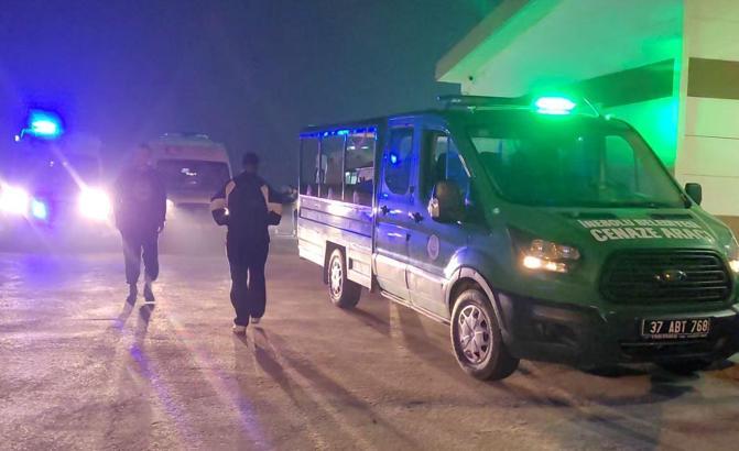 Karadeniz'de balıkçı teknesine saldırı; 1 ölü, 4 yaralı (2)