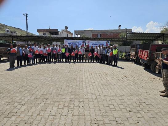 Kilis’te güvenli traktör kullanım eğitimi verildi
