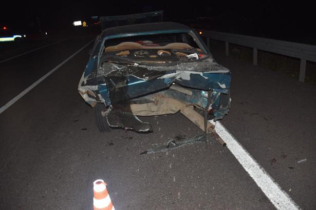 Kırıkkale’de otomobil, arıza yapan otomobile çarptı: 6 yaralı