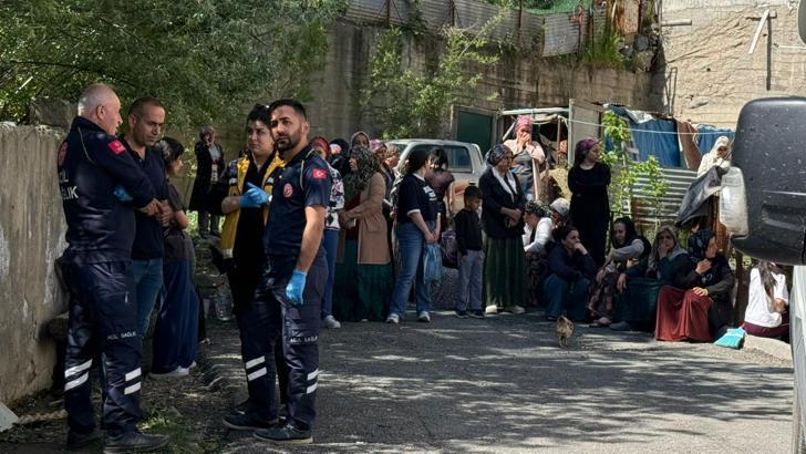 Yaşadığı binanın bodrum katında ölü bulundu, kayıp eşi aranıyor