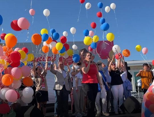 SMA hastası Metehan için gökyüzüne balonlar bırakıldı