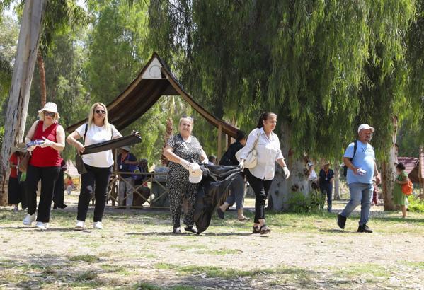 Tarsus'ta mesire alanlarında çevre temizliği