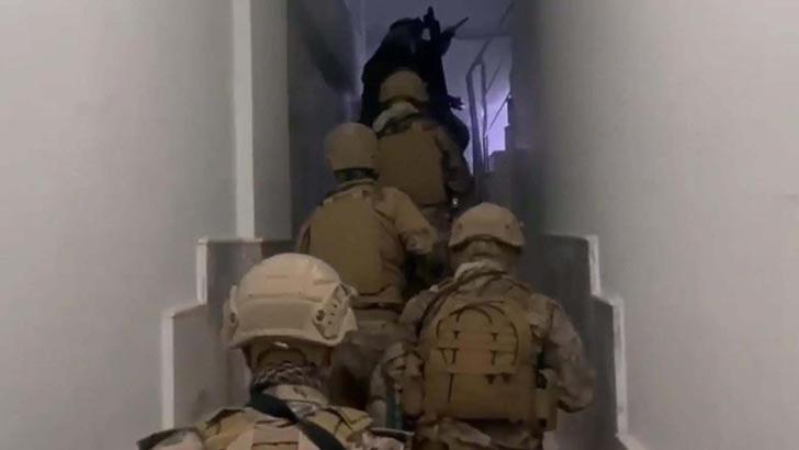 İzmir'de FETÖ operasyonu: 78 kişiye gözaltı kararı