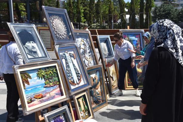 Halk Eğitim Merkezi'nden yıl sonu sergisi