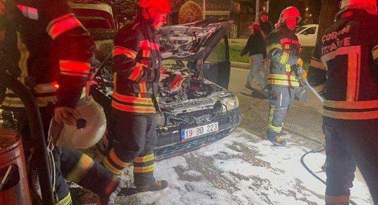 Çorum'da otomobil yangını
