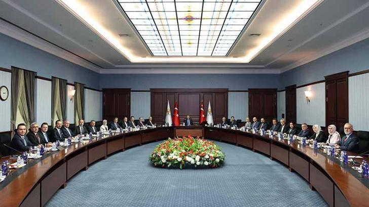 AK Parti'de MYK toplandı