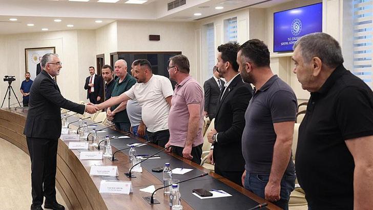 Bakan Işıkhan, Doruk Madencilik işçilerini kabul etti