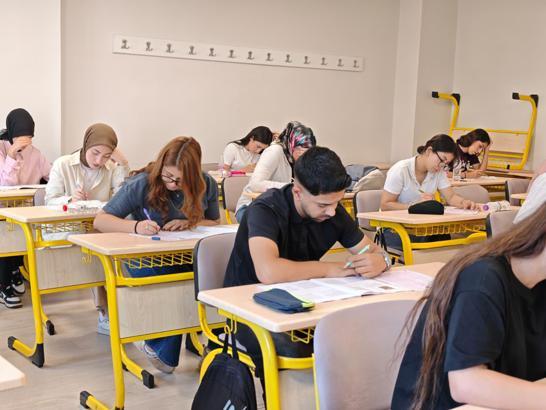 Kepez Belediyesi'nden YKS adaylarına destek