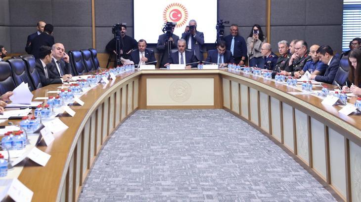 Uzman er ve erbaşlar ile ilgili düzenlemeleri içeren teklif, komisyonda kabul edildi