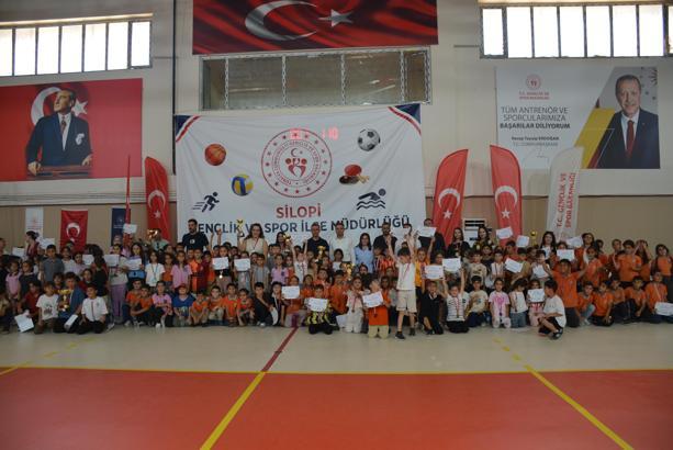 Silopi’de 13 bin öğrenci, ‘fiziksel etkinlik’ oyunlarında buluştu