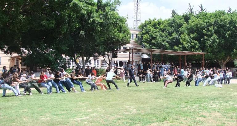 Öğrenciler, öğretmenleriyle moral buldu