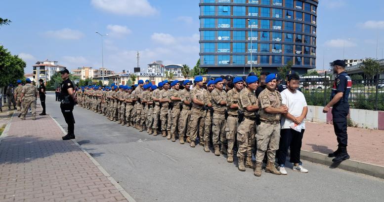 Hesaplarında 8 milyar lira işlem hacmi olan yasa dışı bahis şüphelisi 80 kişi adliyede
