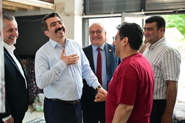 Başkan Yılmaz, Anadolu Mahallesi’nde esnafı ziyaret etti