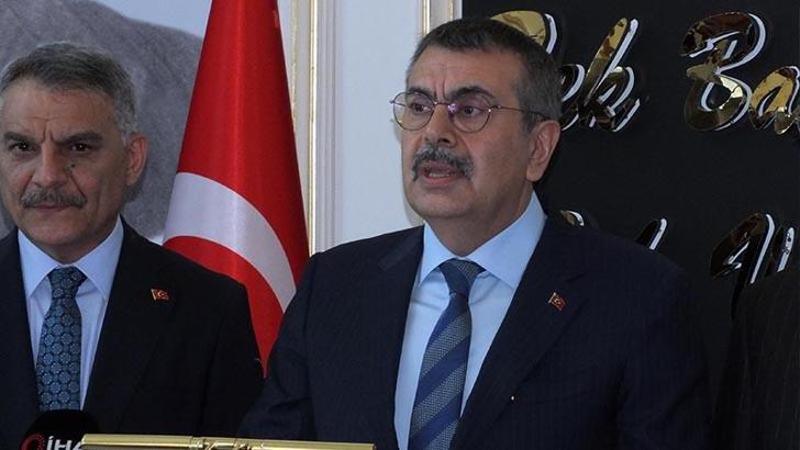 Bakan Tekin: Yarın yapılacak LGS’ye 1 milyon 226 bin 580 öğrenci başvuru yaptı