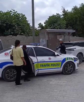 Hatay’da öğrencileri polis ekipleri LGS’ye yetiştirdi