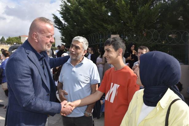 Başkan Karabatı, öğrencilerin LGS heyecanına ortak oldu