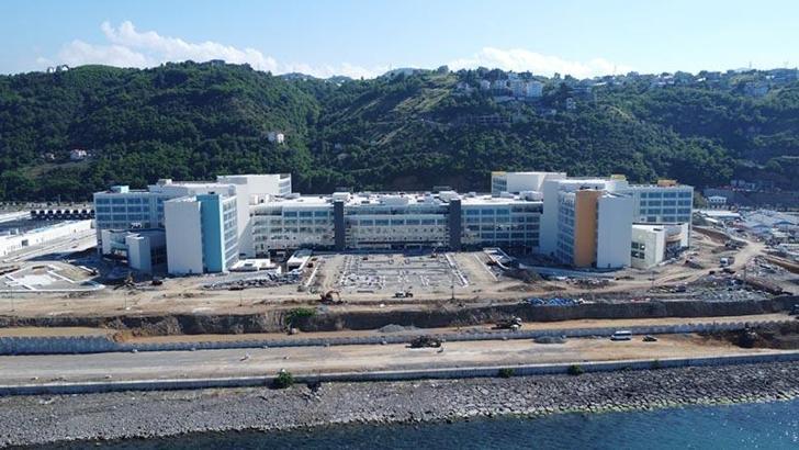 AK Parti'li Karaismailoğlu: Yıl sonuna doğru Trabzon Şehir Hastanesi'ni açmayı hedefliyoruz