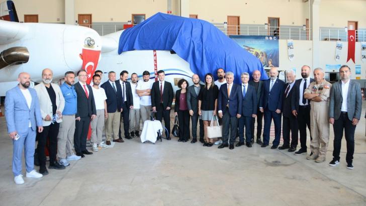 EÜ'de İzmir Havacılık Vizyon Buluşması ve Uçak Teslim Töreni