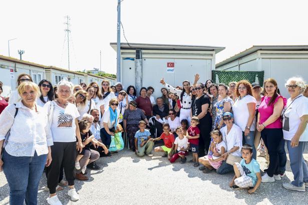 Mezitli Belediyesi ritim grubundan Hatay’da dayanışma konseri