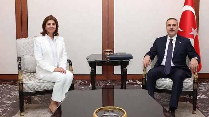 Bakan Fidan, BM'nin Kıbrıs meselesindeki temsilcisi Holguin'i kabul etti