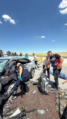 Afyonkarahisar'da kaza: 1 ölü, 6 yaralı