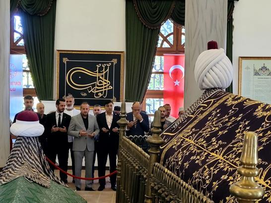 Sultan Murad Hüdavendigar, vefatının 637’nci yılında kabri başında anıldı