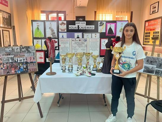 Atletizmdeki başarısını moda tasarım projesine dönüştürdü