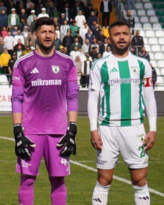 Muğlaspor’da kaptan da gitti