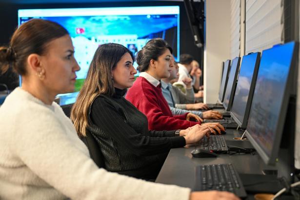 Bornova'da e-Eksper hizmete açıldı