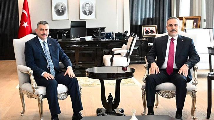 Bakanlar Çiftçi ile Fidan bir araya geldi