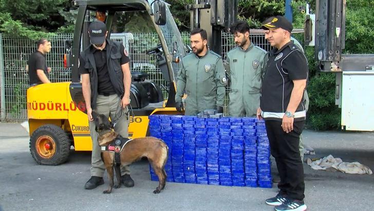 İstanbul'da durdurulan TIR'da 130 kilogram 'Eroin' ele geçirildi