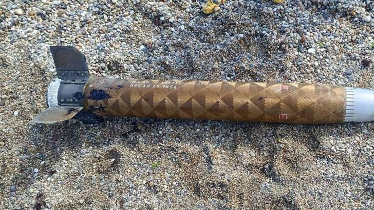 Çatalca sahilinde muhimmat olduğu değerlendirilen cisim bulundu; ekipler inceliyor