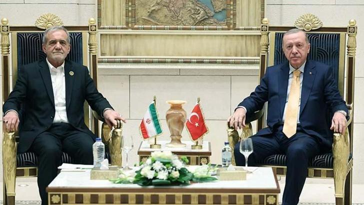 Cumhurbaşkanı Erdoğan, İran Cumhurbaşkanı Pezeşkiyan ile telefonda görüştü