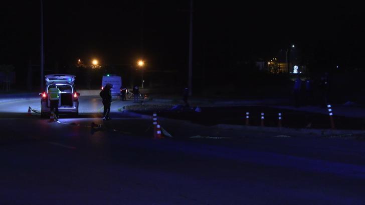 Kaldırıma çarpan motosiklet metrelerce savruldu: 1 ölü