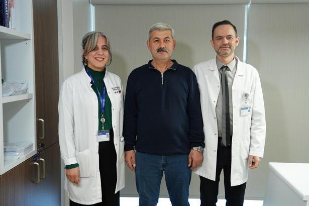 Kalbi 20 kez duran hasta, kalp masajı eşliğinde yapılan anjiyoyla hayata tutundu