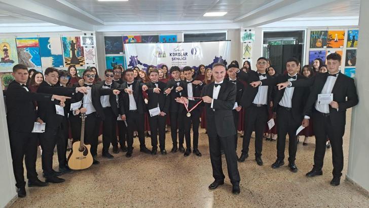 Niğde Güzel Sanatlar Lisesi’ne altın madalya
