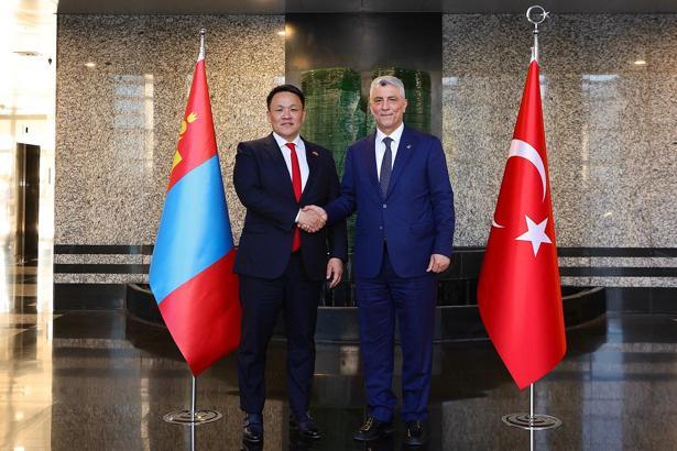 Bakan Bolat, Moğolistan Başbakan Yardımcısı Nyamtaishir ile görüştü